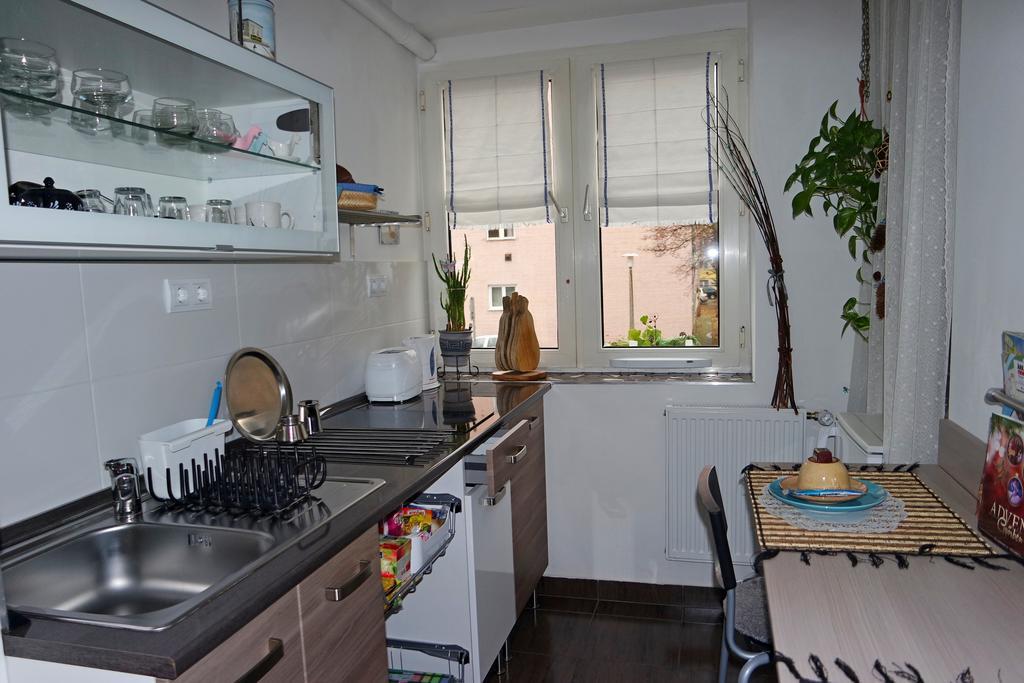 Belvarosi Studio Apartman Győr Exterior foto