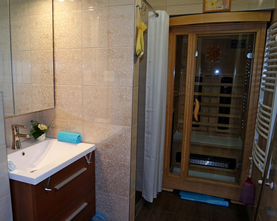 Belvarosi Studio Apartman Győr Exterior foto